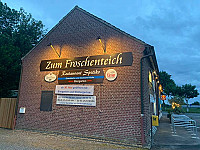 Zum Froschenteich outside