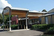 Albion Park Rsl outside