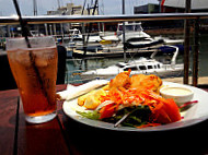 Townsville Yacht Club food