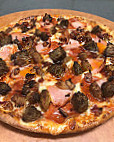 Piezoni's Pizza food