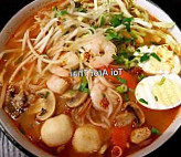 Toi Aroi Thai food