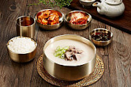 Goki Goki Korean Bbq food