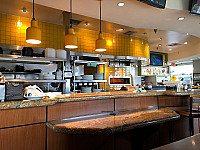 California Pizza Kitchen Los Angeles inside