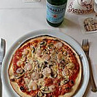 Colosseo Ristorante und Pizza food