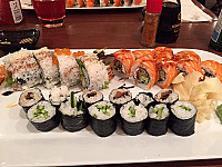 Oishii Sushi inside