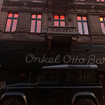 Onkel Otto Bar outside