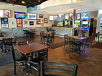 Blarney Stone Sports Bar Grill inside