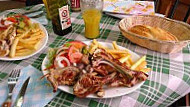 Cafeteria Wamba food