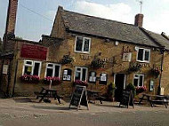 The Rose Crown outside