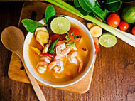 Aryan Tom Yam food