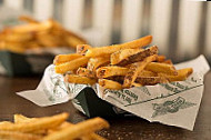 Wingstop inside