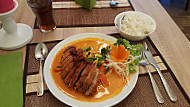 Bua Thong Original Thaikuche food