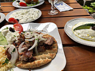 Griechische Taverne Sorbas food