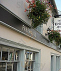 The Kings Arms outside