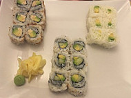 Sushi Sakura inside