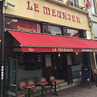 Le Meunier inside