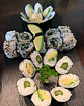 Tokio Sushi inside