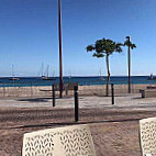La Marea De Puerto outside