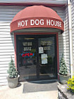 Hot Dog House outside
