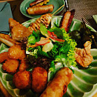 Sinthorn Thai Restaurant food