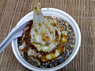 Rg Ais Krim Bergula Apong Satok food