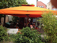 Cafe Zikke outside
