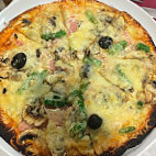 Pizzeria Tito's food