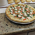 Bay34th Street Pizzeria food