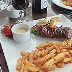 Le Chalet des Pierres Jaumatres food