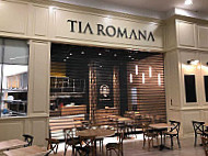 Tía Romana inside
