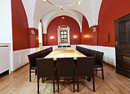 Bürgerspital-Weinstuben inside