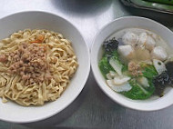 Yap Noodle ā Yè Xī Dāo Yú Yuán Miàn food