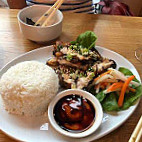 Non Viet Hai food