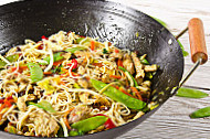 Thai - Piyabut Kitchen KG food