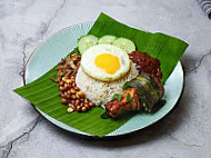 Nasi Lemak Intan Payung Seksyen 7 inside