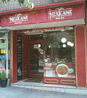Cafes La Mexicana outside