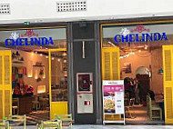 La Chelinda Alcala Magna outside