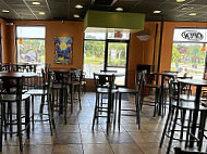 Taco Bell inside