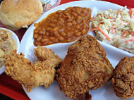 Bubba’s Cooks Country food