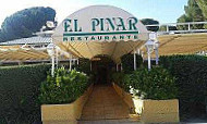El Pinar outside