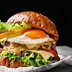 U3 Burger food