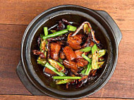 Lao Xiang Claypot Bak Kut Teh Bm Lǎo Xiāng Shā Bāo Ròu Gǔ Chá food