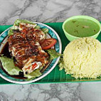 Nasi Ayam Faizal food