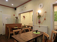 Cafe Am Kaufhof inside