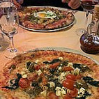 Pizzeria Bella Fonte food