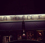 La Table De JF outside