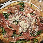 Ristorante-Pizzeria Adriano food