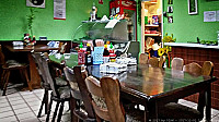 Hoang Mai inside