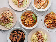 Fei Lou Wu Curry Mee Hainanese Chicken Rice food