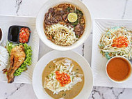 Warung Nasi Ayam Dan Mee Celup Mahadi food
